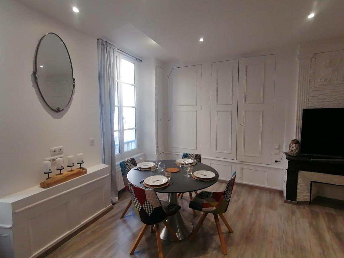 Appartement F2 Dans Le Centre Historique Le Puy-en-Velay المظهر الخارجي الصورة